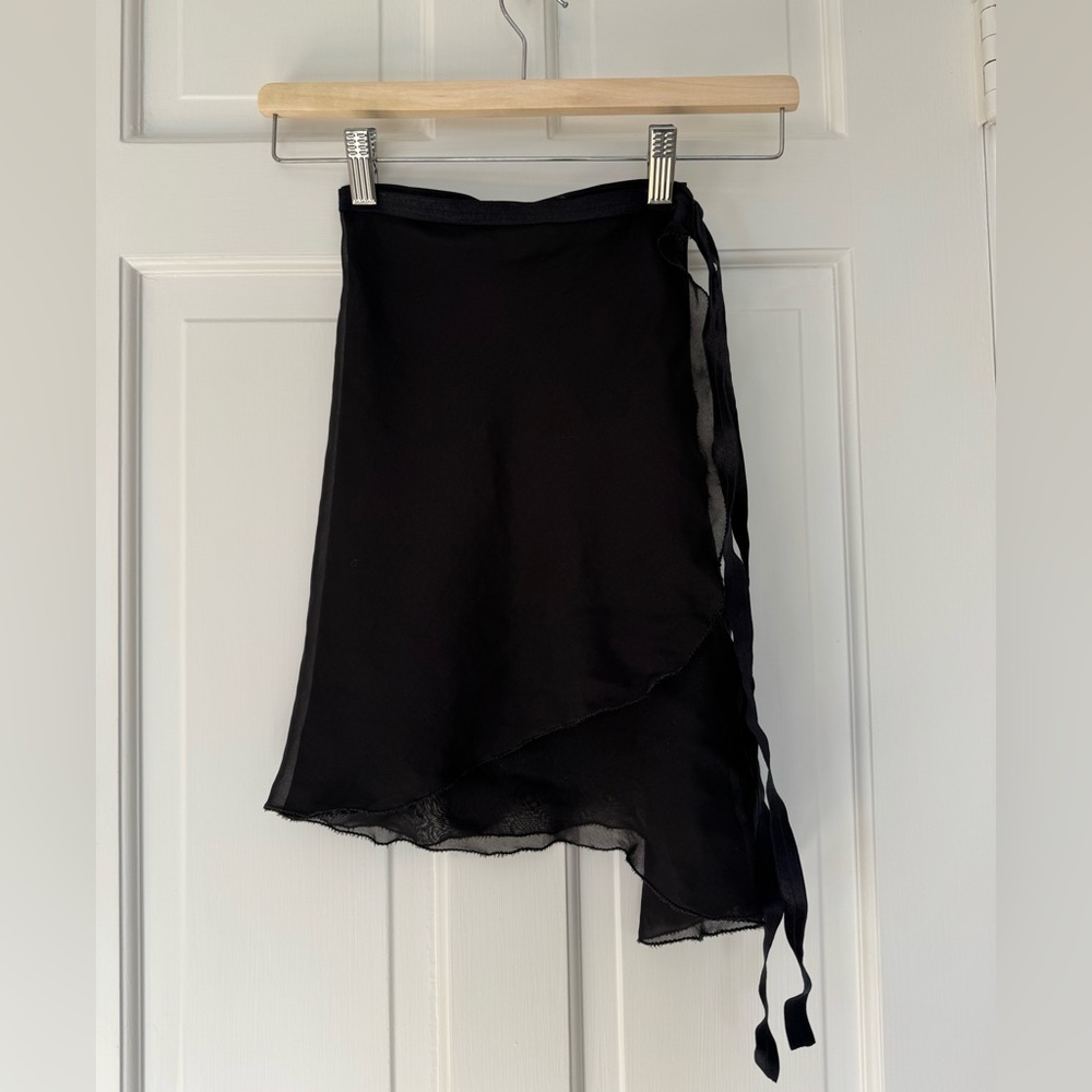 Aurora skirt black